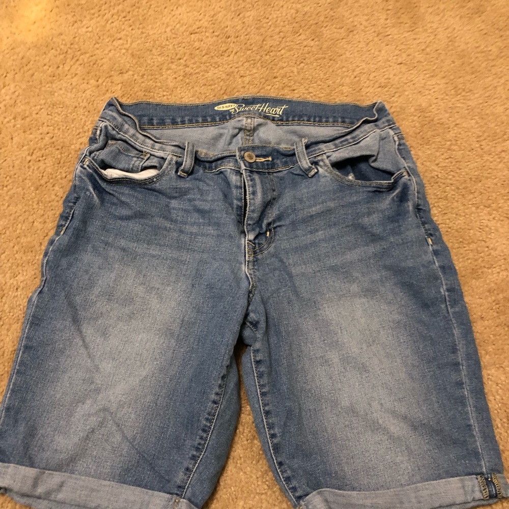 Old Navy Sweetheart Jean shorts